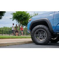 Maxxis RAZR AT 37x13.5R20 128Q Image #5