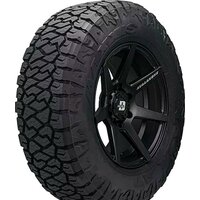 Maxxis Razr AT AT-811 285/55R22 124/121R