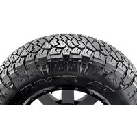 Maxxis RAZR AT 245/70R16 111T Image #4